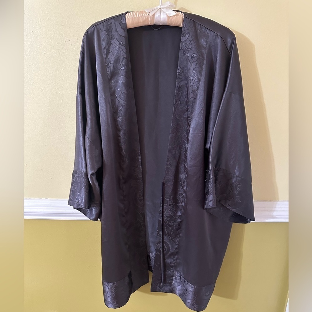Vintage Victoria’s Secret Gold Label Gray Robe One Size